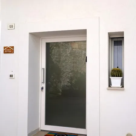 La Casa Di Mammalina B